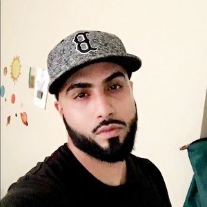 Meet your Posher, Talal